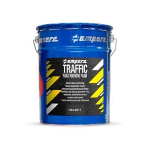 Blaue Metall-Dose mit Aufschrift "Traffic Road Marking Paint", schwarz-gelbem Design und Farbcode RAL9017 auf der Vorderseite.