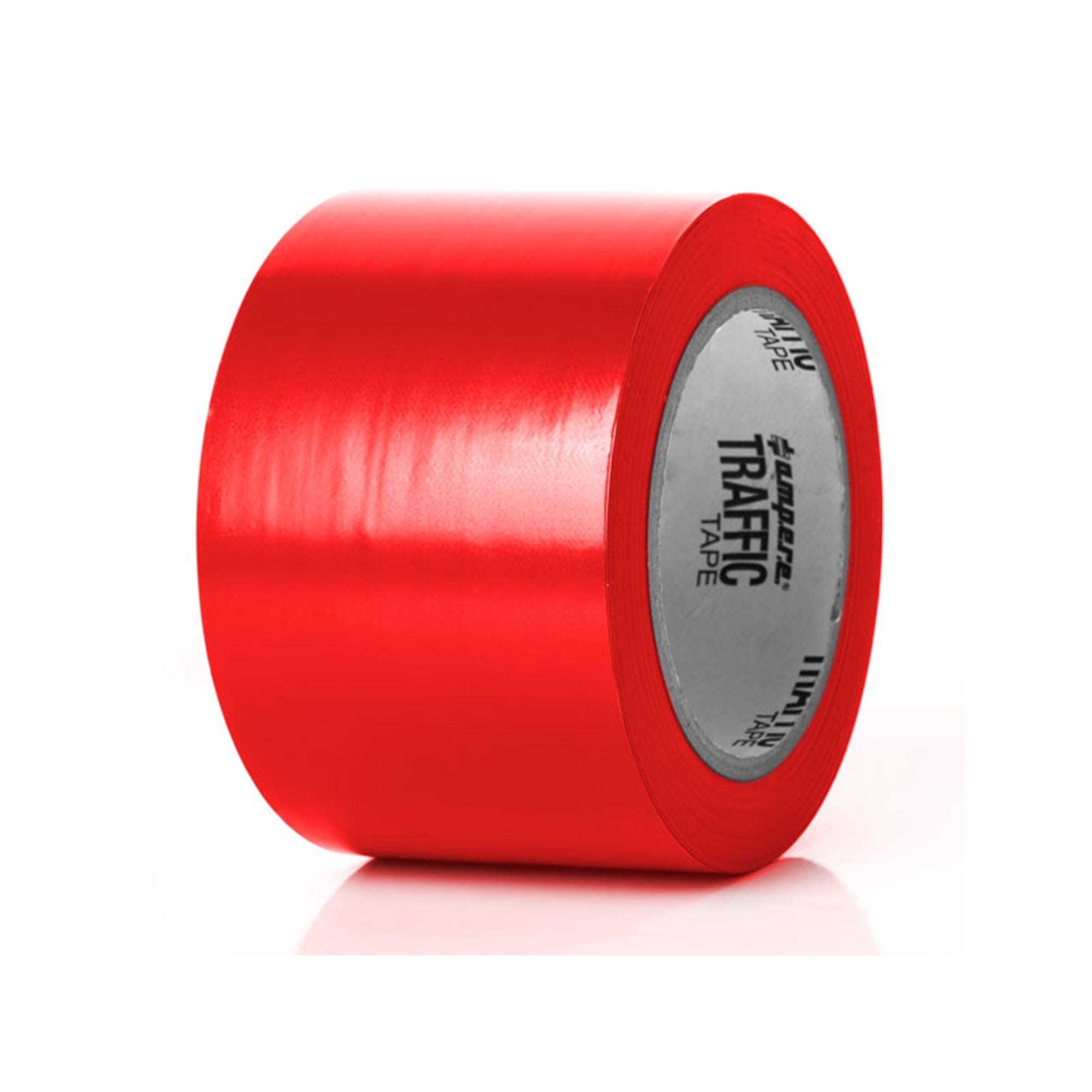 Rolle rotes Verkehrsklebeband Standard steht aufrecht auf weißem Hintergrund, Etikett innen im Kern sichtbar.