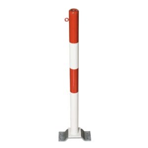 Sperrpfosten mit roten und weißen Streifen, Metallfuß, vertikal stehend, für Verkehrsabsperrung oder Parkplatzsicherung.