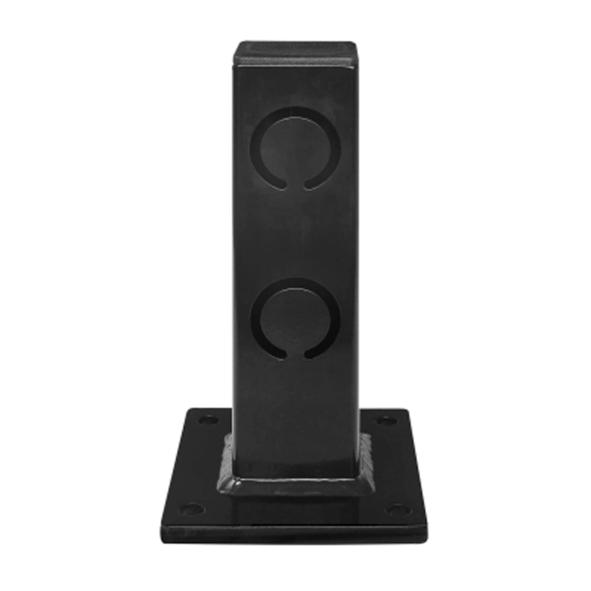 Schwarzer Metall-Standpfosten, quadratisch, mit zwei Halbkreisausschnitten auf Bodenplatte mit vier Befestigungslöchern.