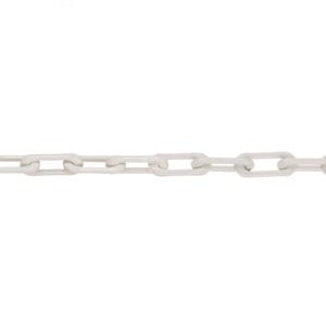 Kunststoffkette MNK-Güte 6, horizontal angeordnet, ovale Glieder, weiße Hintergrundfläche ohne weitere Objekte.
