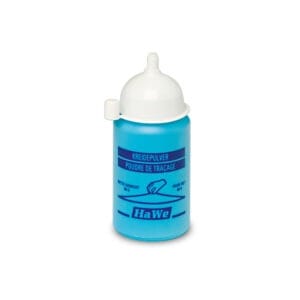 Blaue Nachfüll-Kreide-Flasche PROline-paint-Schlagschnur, weißer Deckel, Etikett auf Deutsch und Französisch sichtbar.