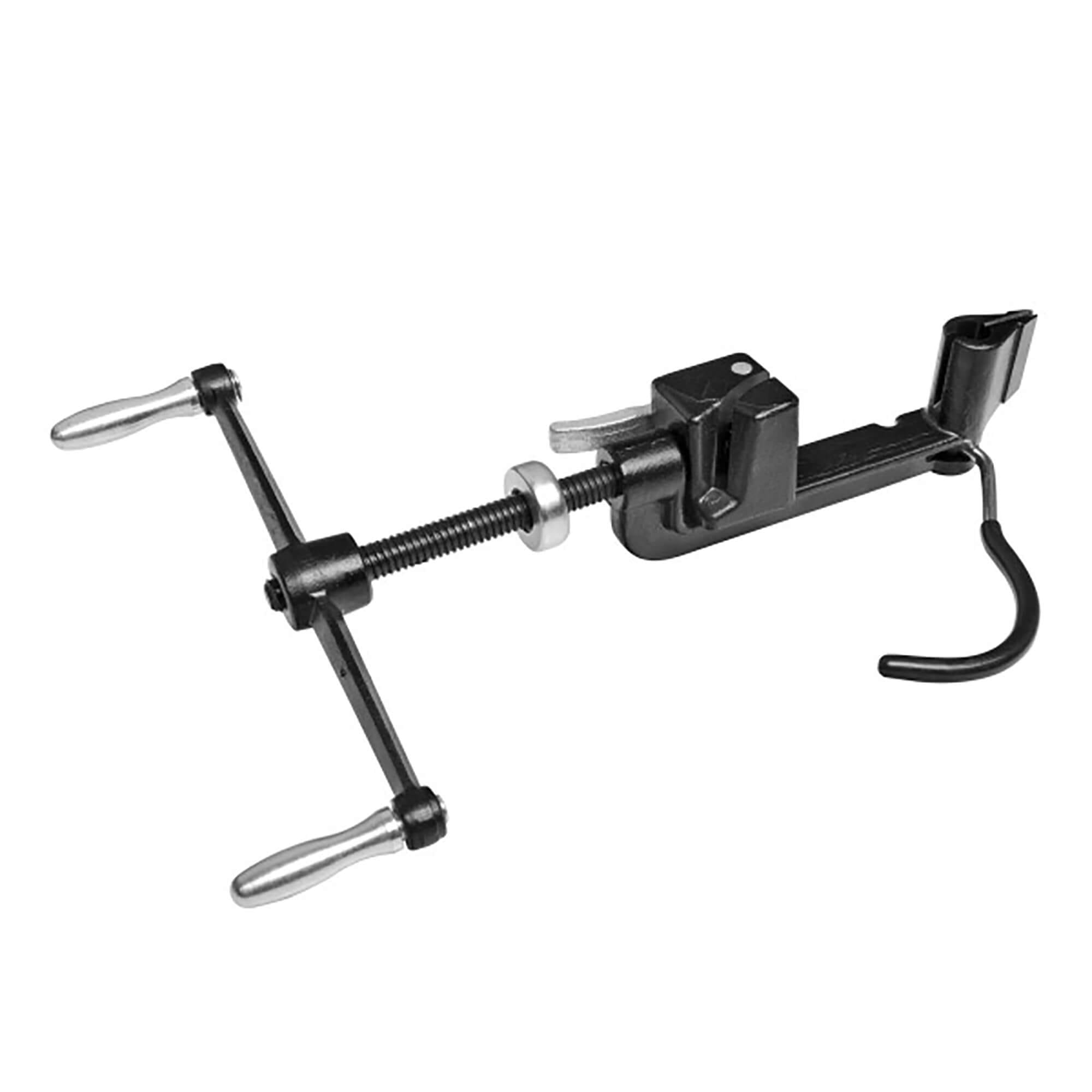 Schwarz-silbernes Spannwerkzeug mit Klemme, Schraubgriff, Metallhebeln und gebogenem Hakenaufsatz; Werkzeugzubehör.