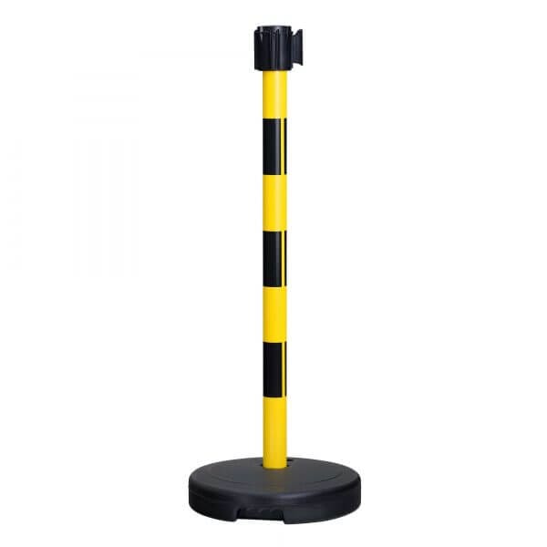 MORION Gurt-Warnständer mit gelb-schwarz gestreiftem Gurt, runder schwarzer Basis, Absperrpfosten für Personenleitsysteme.