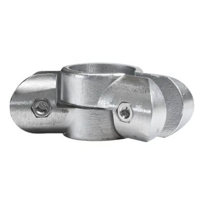 Silberne Rohrverbinder-Klemme MORION Systemgeländer leitend mit zwei Sechskantschrauben, verbindet Rohre im Winkel.