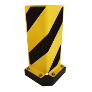 Gelbe Anfahrschutz-Ecke mit schwarzen Diagonalstreifen und schwarzem Sockel, Montage per Verschraubung, Rammschutz-Ecke.