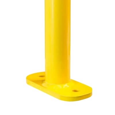 Gelber BLACK BULL Wandschutzbügel aus Metall mit rechteckiger Bodenplatte und zwei Befestigungslöchern, für Wandmontage.
