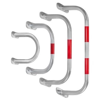 Drei BLACK BULL Wandschutzbügel, U-Form, verschiedene Größen, rote Reflexstreifen, nebeneinander vor weißem Hintergrund.