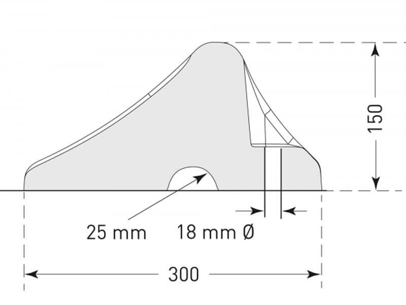 Technische Zeichnung MORION Radstopp, gebogene Form, 300 mm Breite, 150 mm Höhe, Loch Ø18 mm, 25 mm vom linken Rand.